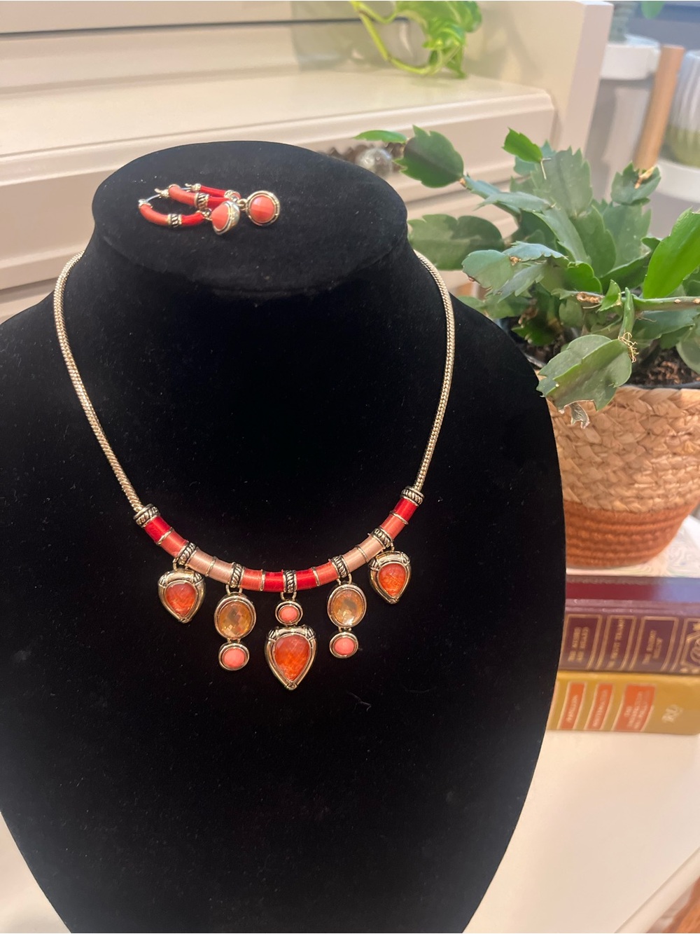 Gold-Tone Coral, Red and Orange Necklace & Earrings Set
